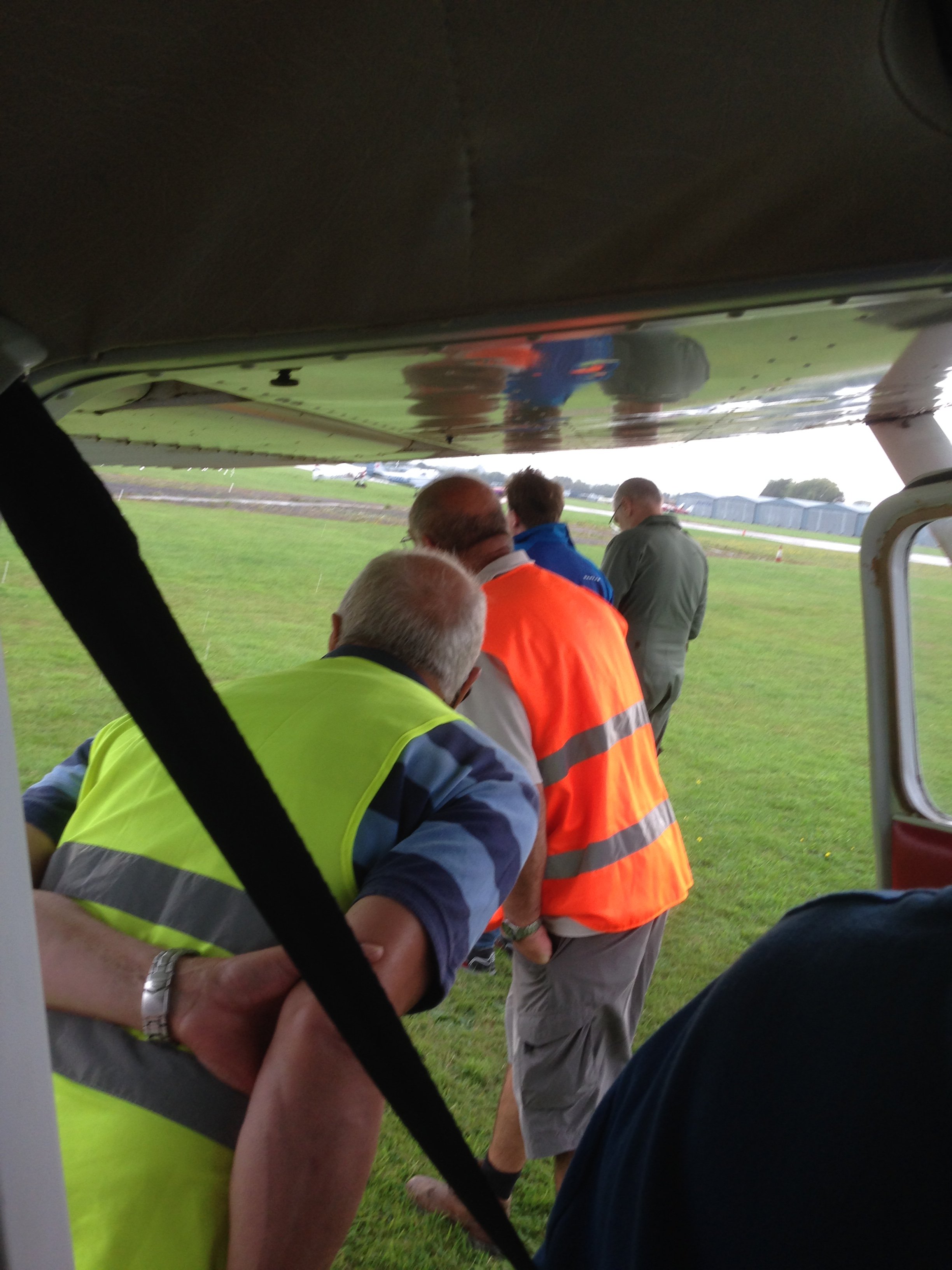 Giving shelter under high wing